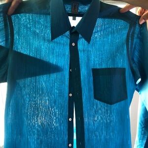 Long sleeve casual button down shirt